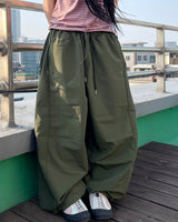 Irmi Nylon Bizo Snap Wide Pants