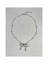 Ribbon ball necklace