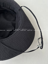 [UNISEX] Ttotto string safari cowboy bucket hat