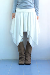 Floating cut banding skirt