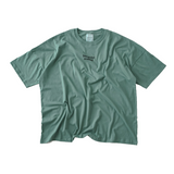 Hierarchy Studios - ダスティーグリーンロゴオーバーサイズTシャツ