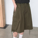 Kicks two pintuck string cargo half-length Bermuda pants