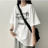 リブレタリングボクシーフィット半袖Tシャツ