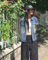 Curb side button pocket washed denim shirt