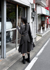 ボートネックストラップクロップトップ