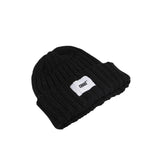 ITALICS W-TAG | CROOZ SHORT BEANIE HAT | BLACK