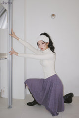 velvet line half-turtleneck zip-up slim top