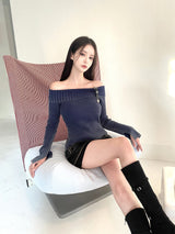1068. Strap buckle stiletoe long boots heel (2color)
