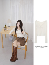 Ivory V-neck Lace Long-sleeved T-shirt