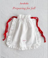 Initial Label Frill Pocket Red String Medium Size