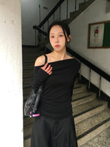 レウアボタンオフショルダー長袖Tシャツ (6c)