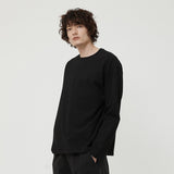 MAN エッセンシャルロングスリーブT BLACK