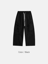 Curved diagonal cargo banding pants
