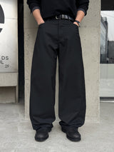 Avan straight rivet slacks