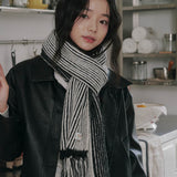 Rain Tassel Knit Muffler (Black&Cream)