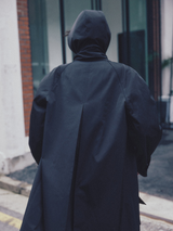 Curvy Line Mac Coat Black