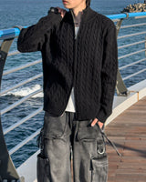 Knob Cable Two-way Knit Zip-up