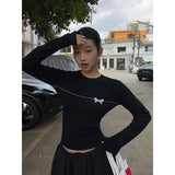 Bow Line Round Long Sleeve Knit T-shirt