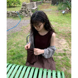 fair sleeveless dress