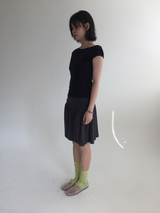 ミオアシンメティカルボートネックTシャツ (2color)