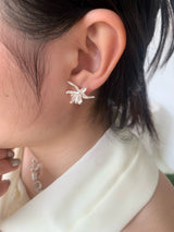 Matt flower earrings