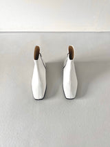 White chelsea boots
