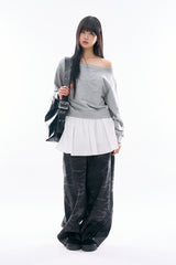 Ribbon embo off-shoulder sweatshirt
