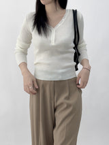 Scani V-neck Button Long Sleeve Knit