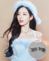 [Aespa ニンニン Piercing] ジェーンリボンピアス - Silver Color