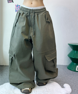 OVER HIP WIDE CARGO PANTS💚🖤🩶 - 3 COLORS