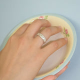 Dottie Ring (L)