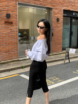 [MADE] Stern hip-to-way off-shoulder sweatshirt
