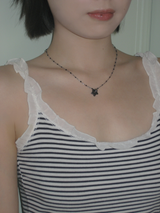 gleaming tiny star necklace [black]