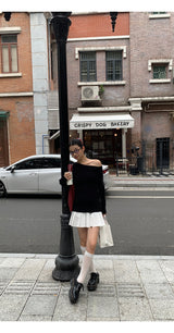 Black Unbalanced Long-Sleeved Knitwear Frill Dress
