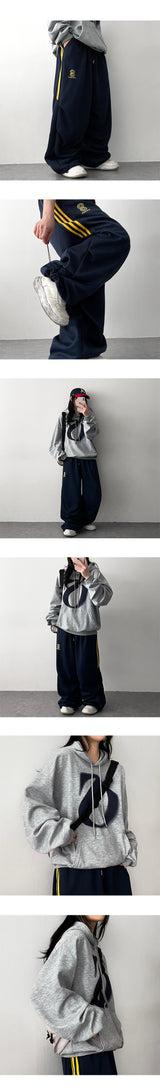 Eight shirring track training wide pants
