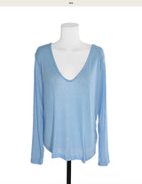 urbane 20% deep v loose fit top