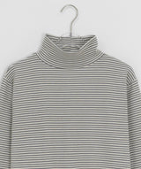 ホカム裏起毛ボーダーフリルタートルネックTシャツ