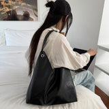 Y.O.U バッグ (black)