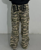 ARCH LOGO CAMO PANTS