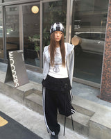 Powder crop hood jumper