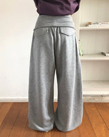 Juke Folding Oversized Pintuck Training Pants
