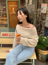 [MADE] Fittney Summer Off-Shoulder Knit