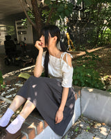 クリムドットストリングオフショルダーシャーリング半袖Tシャツ
