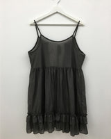バックレスラッフルワンピース (3color)