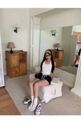 White Ribbon High Short Pants