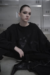 [MADE / unisex ] レザーロゴパッチスウェットシャツ