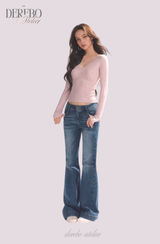 Daisy V-neck Lace Long Sleeve T-shirt