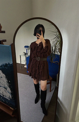モエラッフルシフォンドレスウィズベルト (ブラウン)