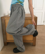 Benty Side Pintuck Big Balloon Wide Fit Nylon Long Pants 2 Colors