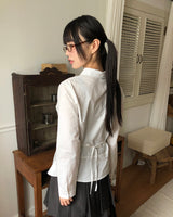 [MADE] フーピーピンタックボタンVネックカラー長袖シャツ